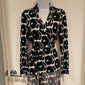 DVF NWT 'New Neanne Two Pop Daisy' Black Size 6